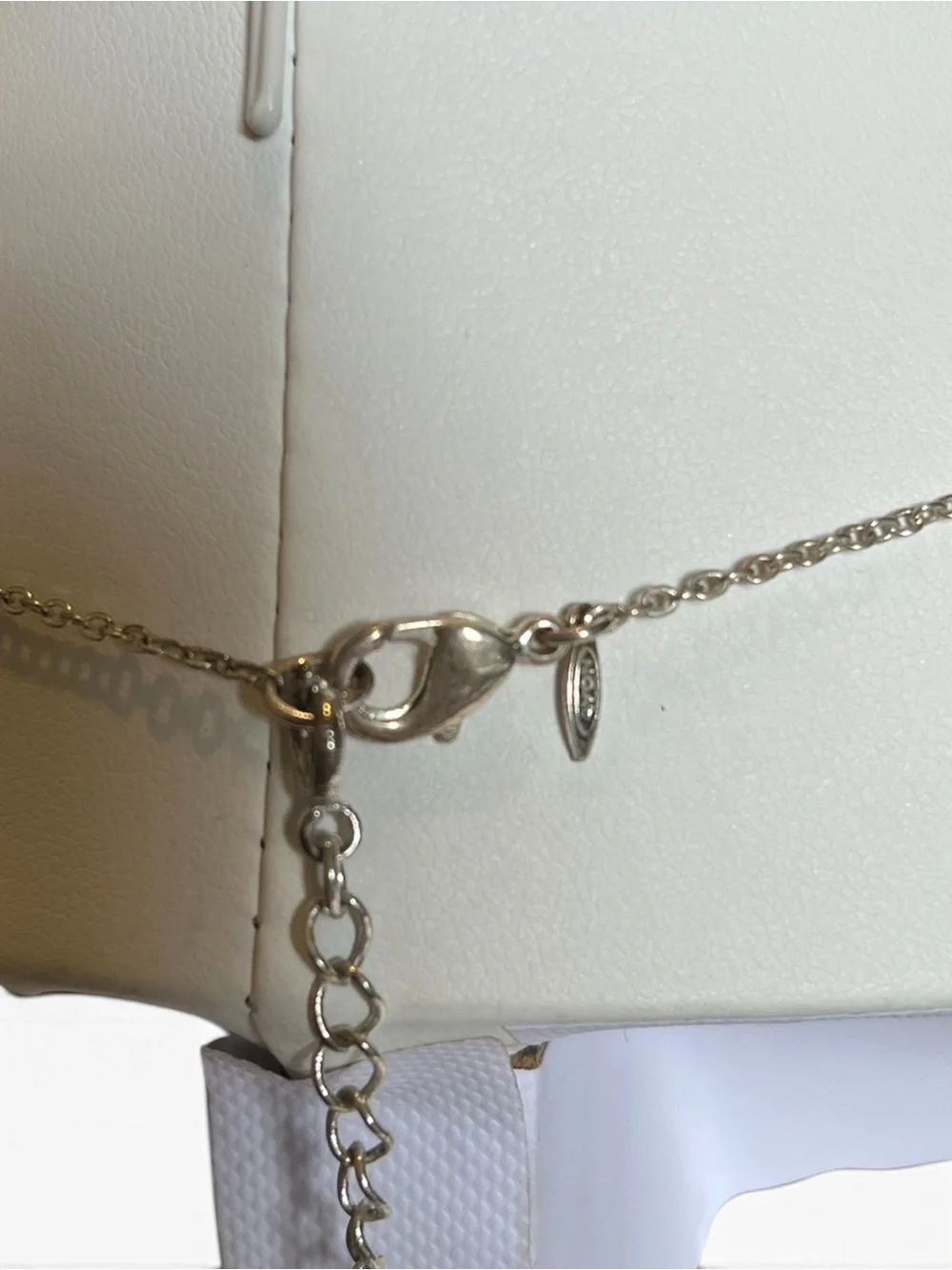 🍭5 for $20🍭 Avon Vintage Silver Tone Angel Crystal Necklace CC X